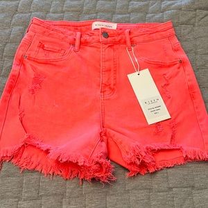 Risen high rise coral shorts size large